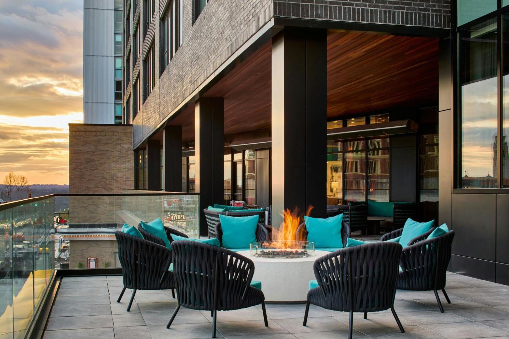 Hotel Celare, Cincinnati Midtown, A Tribute Portfolio Hotel 外观 照片